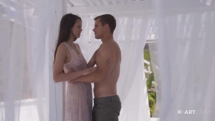 Beautiful Tiffany Takes A Second Load