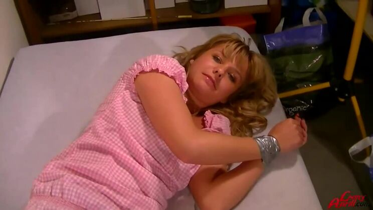 [Tainster] - Leony Aprill And Bella Anne In Extreme Pissing Action - Leony aprill - Bella Anne