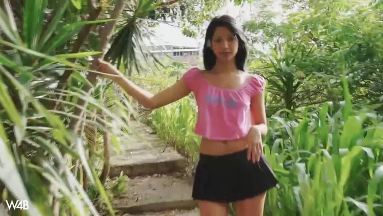 [Watch4Beauty] - Beautiful Young Carol Lopez