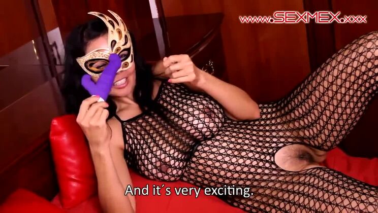 [SEXMEX] - Carolina's Insertion with Sex Toys - Carolina