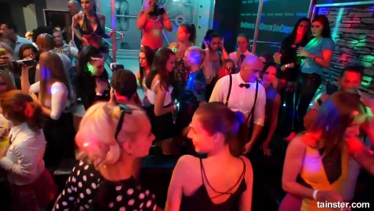 [Tainster] - Interracial Lesbian Party with Pussy Licking and Fingering