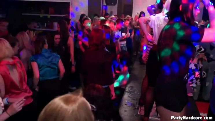 Stockings and High Heels - CFNM Group Sex