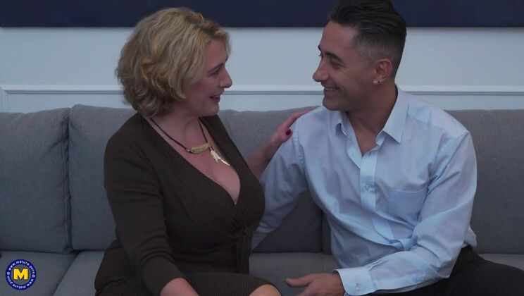 Camilla C. Experiences Squirting, Big Tits, and Anal Fun!