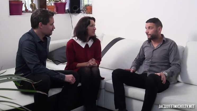 Big Tits Leonie Takes a Huge Cock in the Shower - Cumshot Finish