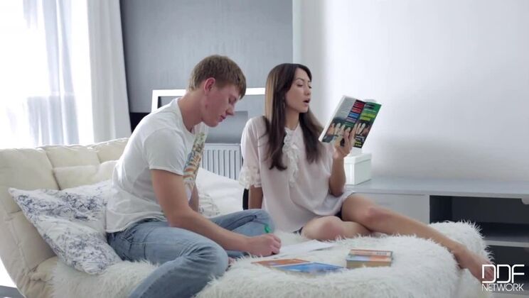 Hot Teen Ada's Shaved Pussy Gets Licked