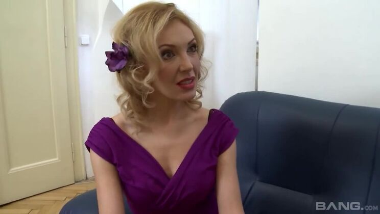 Gina Monelli's Hard and Fast Facial