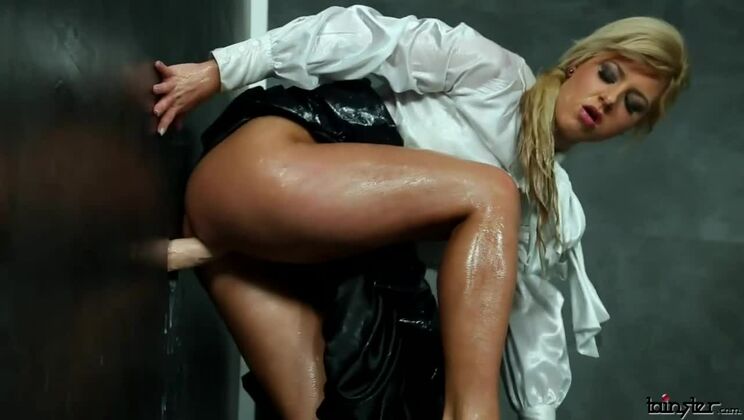 [Tainster] - Nathaly Cherie - Tattooed Bombshell Fetish Solo Action - Nathaly Heaven