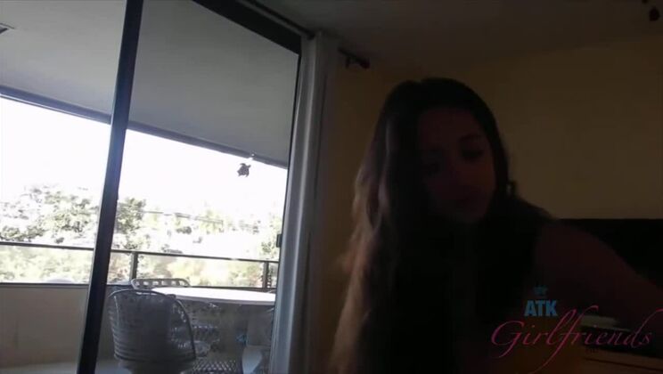 Mi Ha Doan's Amateur Foot Fetish Fun