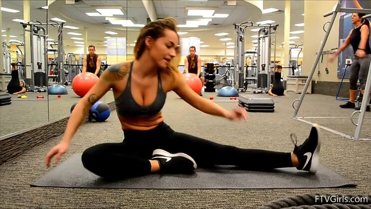 Sexy Charlotte in Nudist Shower Fingers