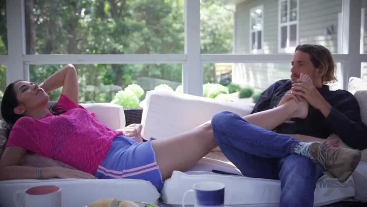 Alex Coal and Tyler Nixon's Handjob Adventure