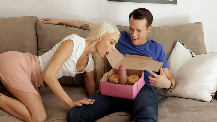 [StepSiblingsCaught] - Big Cock, Blonde Hair, One Hot Emma Hix