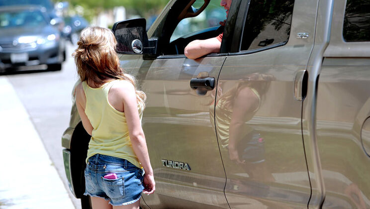 [ExxxtraSmall] - Miniature Marvel Wants You