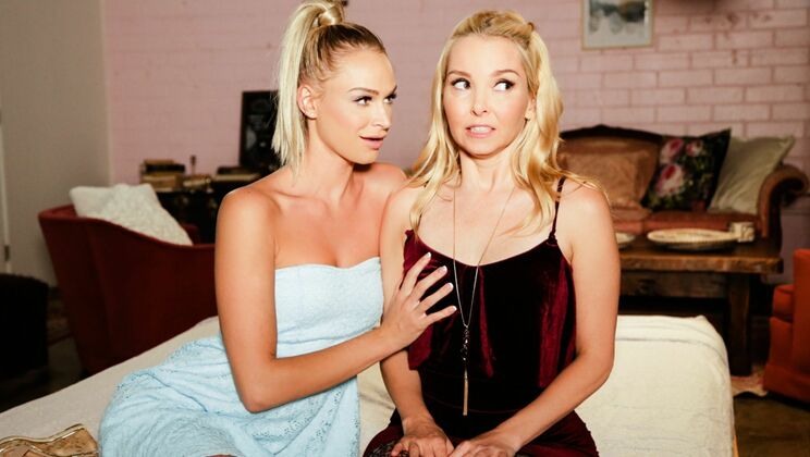 Stepfamily Lesbian Action with Aaliyah