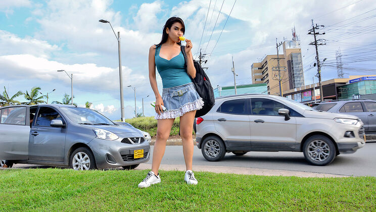 [Oyeloca] - Young and Wet, Latina Summer's Desire - Mario Leon - Bella Dulce