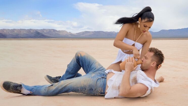 [Brazzers] - Blonde Bombshell Trap - Van Wylde - Diamond Banks