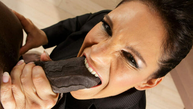 [ElegantRaw] - Shaved MILF Daisy Rock in Gonzo Anal Scene - daisy rock