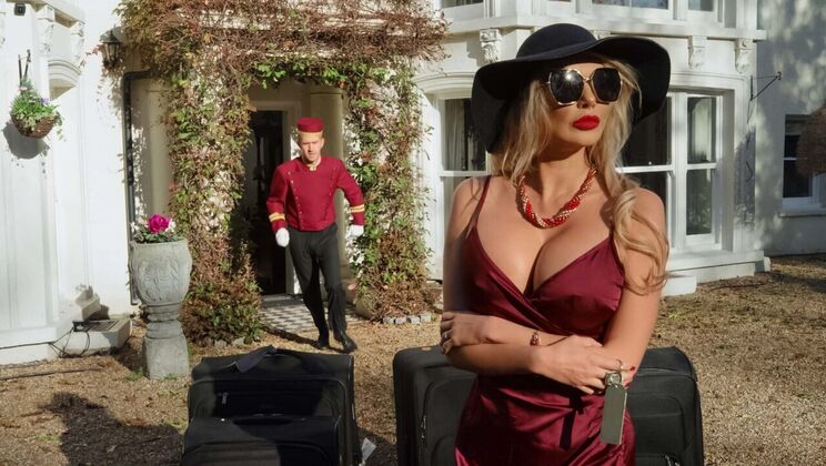 [Brazzers] - Amber Jayne's Big Tits Bounce During Cowgirl