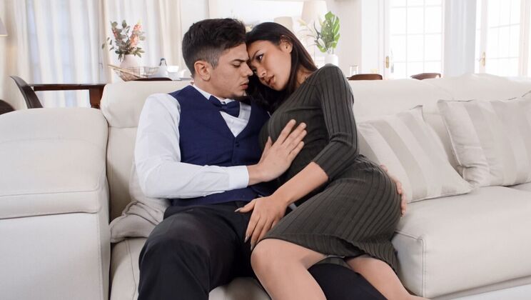  Big Cock and High Heels, Rae Lil Black's Day 