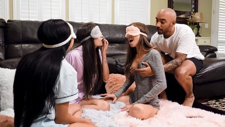 [Brazzers] - Suck and Suck Deepthroat Action - Oliver Davis - Marykate Moss