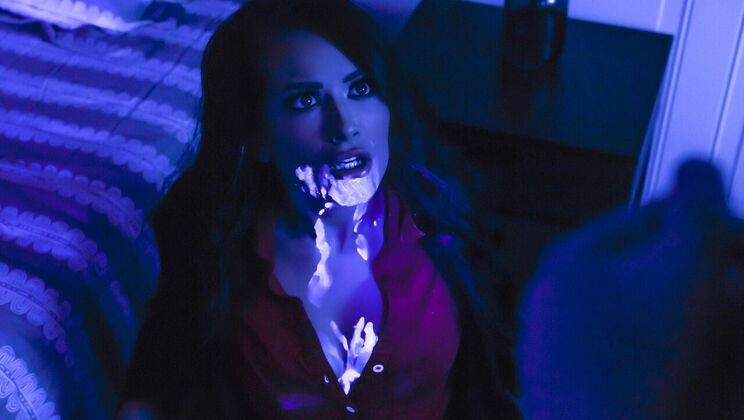 Katrina Jade in Stockings and High Heels Gets Fucked