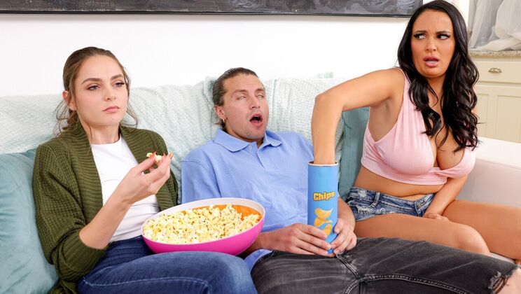 [Brazzers] - Fetish Sex with Pierced Sofi Ryan - Sofi Ryan - Jay Romero