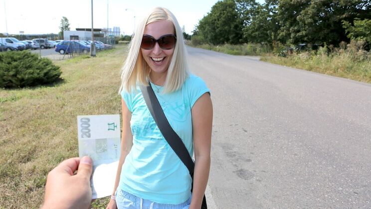 Sexy Blonde Gets Fucked Hard Outdoors