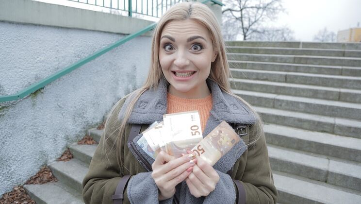 [PublicAgent] - Outdoor Sex with Russian Girl in POV