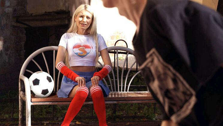 [ClubSweethearts] - Sylvia's Shaved Pussy Gets Licked - Vasya Sylvia - Marcl Green