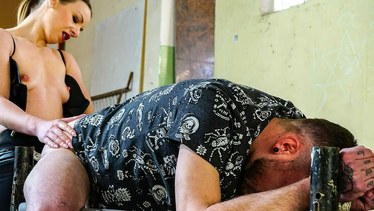 BDSM with Lilit Sweet - Hardcore and Amateur