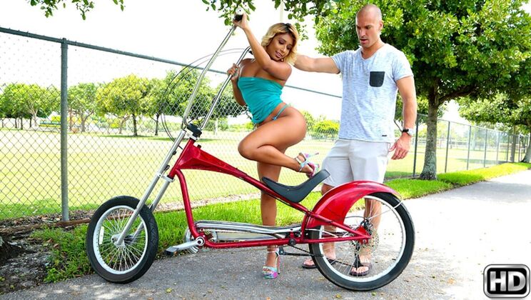 [8thStreetLatinas] - Blonde Ally Berry's Pussy Play - Sean Lawless - Ally Berry