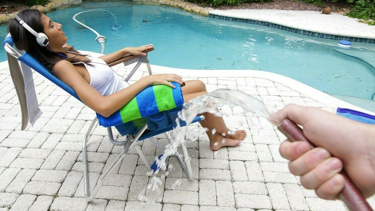  Wet and Wild Latina Victoria Valencia Gets Deepthroat 