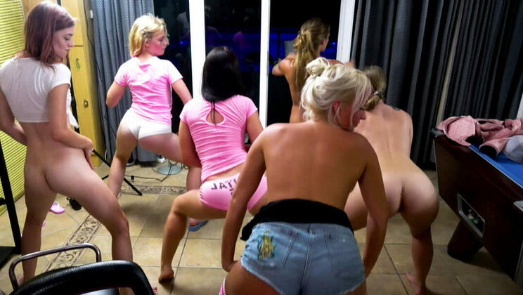 [SummerSinners] - Orgy with Big Tits and Blowjobs - Wendy Moon - Katy Rose - Daisy Lee - Lady Bug - Jarushka Ross - Silvia Dellai - Alice Nice - Tereza