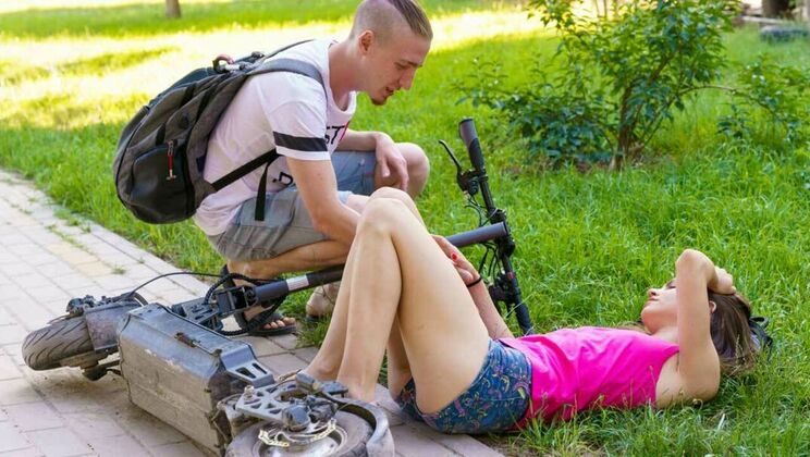 [ClubSweethearts] - Leo Dee and Sirena Milano's Hot Kissing Session - Leo Dee - Sirena Milano