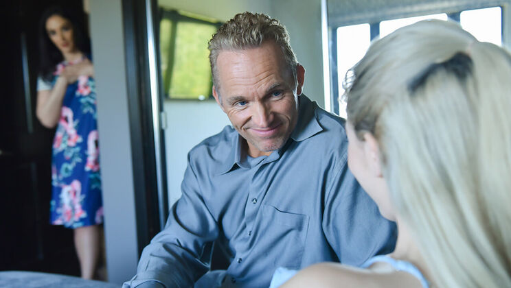 [FamilyStrokes] - Virginity Lost to My Stepdad