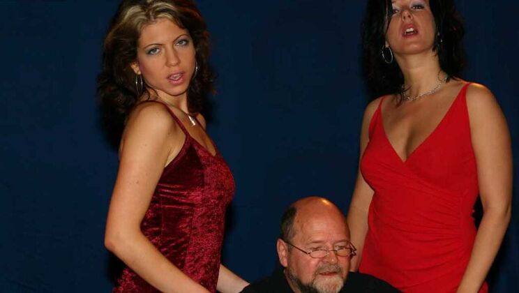 [Oldje] - Blonde and Brunette Blowjob Daily