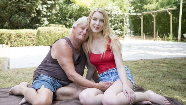 [Oldje] - Skinny Blonde Student Licks Old Man's Balls - Amaris - Hugo S