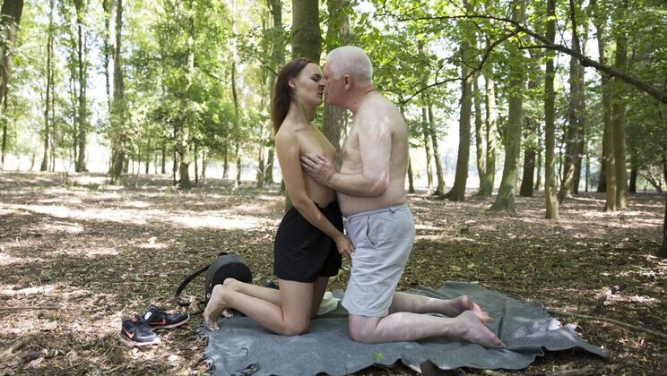 [Oldje] - Older Man and Young Girl's Romantic Outdoor Encounter - Nick - Sasha Sparrow