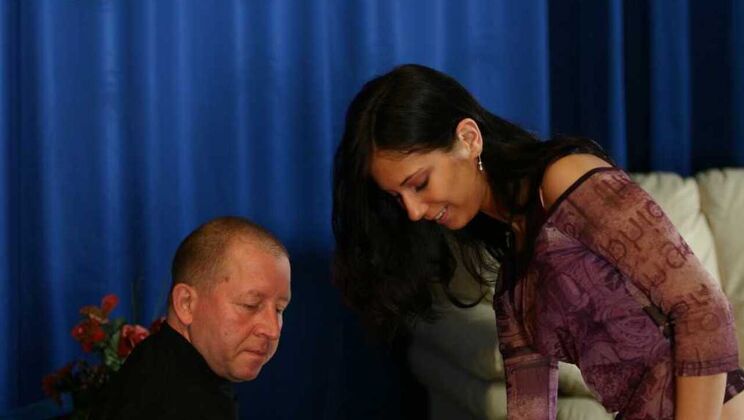 [Oldje] - Luke and Sheridan Try Everything - Luke - Sheridan