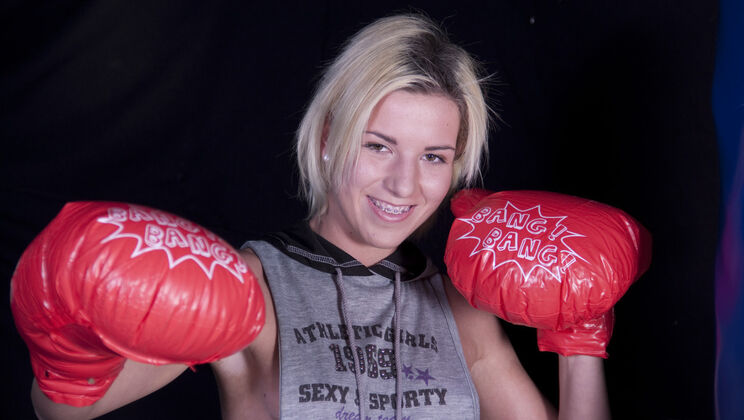 [Oldje] - Old Hugh's Fucking Adventure - Hugh - Gabrielle Hell