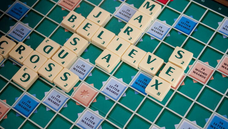 [Oldje] - Pierced Angel Hott in Missionary Sex - Phill - Angel Hott