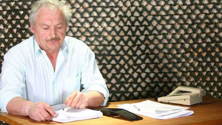 [Oldje] - Seductive Kissing with Paula Dark - Gustavo - Paula Dark