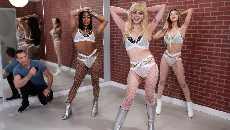 [TransAngels] - Fucking a Fan with Pierce Paris, Kate Zoha, and Selene Santos - Pierce Paris - Kate Zoha - Selene Santos