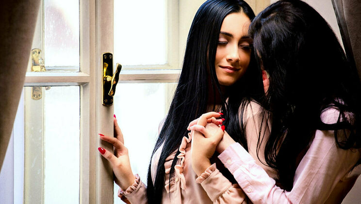 [SexArt] - Resonate with Beautiful Sex (2016)