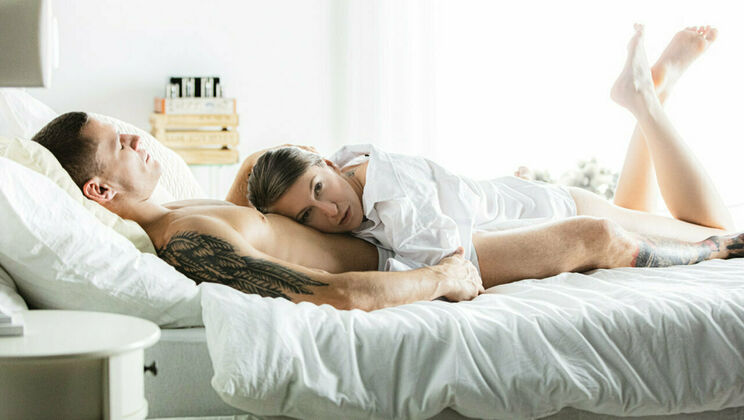 [SexArt] - Pussy Licking and Fingering with Emylia Argan - Emylia Argan - Maxmilian Dior