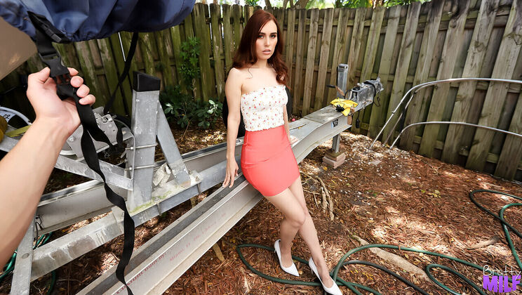 [BrattyMILF] - POV Blowjob for Stepmom, Ends Her Drought