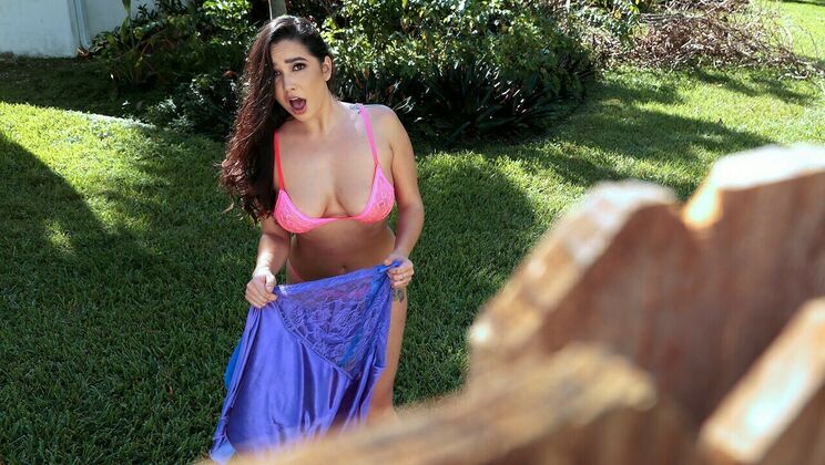 [PervsOnPatrol] - Italian Girl's Deepthroat Adventure