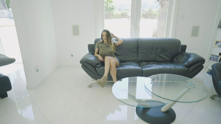 [PervMom] -  I Acquiesced to My Stepmom's Desire  - Wrex Oliver - Mckenzie Lee