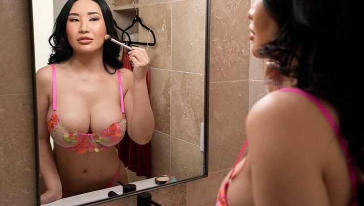 [MomIsHorny] - Hot Asian MILF Stepmom Sucks and Fucks - Johnny Love - Suki Sin