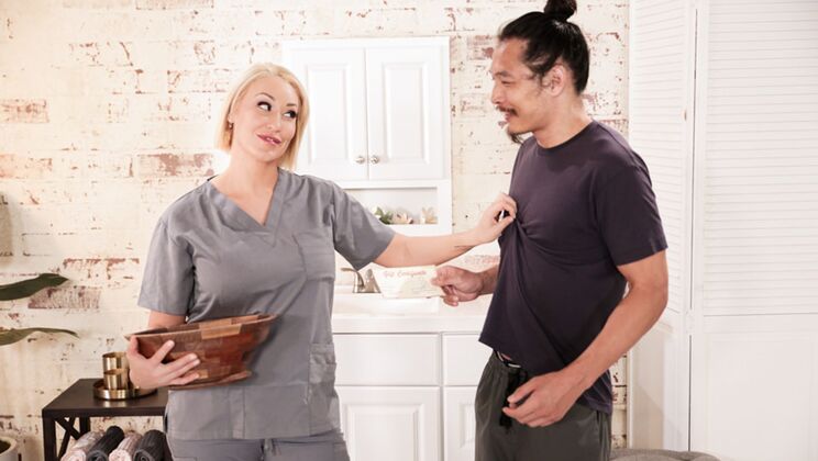 [NuruMassage] - Asian Uncle's Blowjob Treat - Ryan Keely - Leo Vice