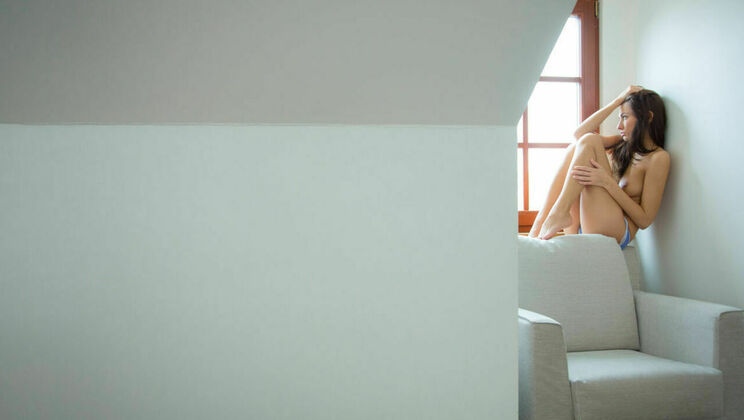 [SexArt] - Close Up with Lonely Michaela - Michaela Isizzu